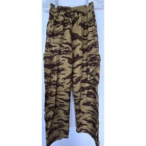 Camo Wideleg Pants Cargo Y2K Utility School Grunge Fun Festive Military